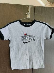 Nike Graphic T-Shirt