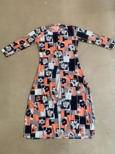 Geometric Floral Printed Kurti – Multicolor