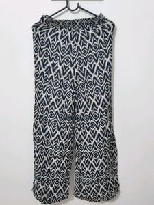 Printed Black &amp; White Palazzo Pants