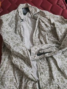 Patterned Men&#39;s Shirt