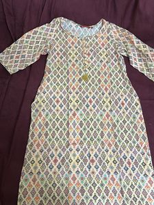 PRICE DROP ‼️Pretty🌸 Cotton Kurti XL