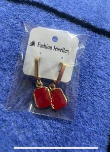 Red Stone Golden Earing #118