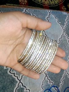 Sparkling Silver Bangle Set