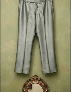 Elegant Grey Suit - Perfect for Occasions