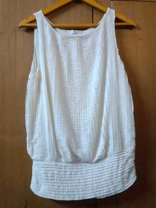 Max Studio White Sleeveless Top