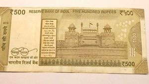 Rare Cutting Edge Error ₹500 Currency Note