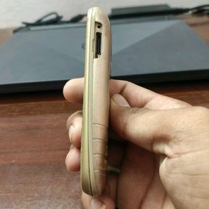 Samsung Keypad Mobile Phone WORKING