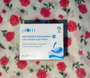 Plum Rice Water & Niacinamide Gel Cream