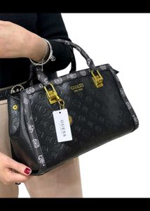 Guess Bags Next To Og Quality New Stock