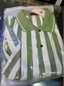 H AND M PREMIUM TSHIRT