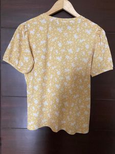 And Women’s Light Yellow Top (xl)