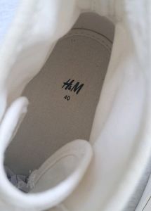 H&amp;M Canvas Hi-tops Shoes (Unisex)