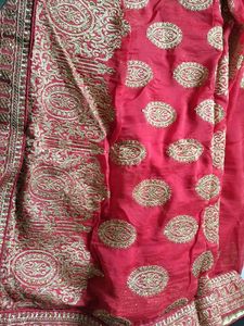 Beautiful Red Saree... Navratri Sale