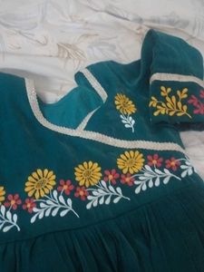 Nayra Cut Kurti Pent