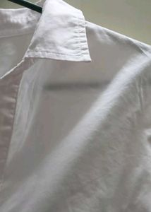 Chic H&amp;M White Puff Sleeve Shirt – EUR 42