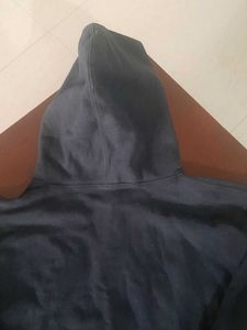 Warm black Hoodie for winters