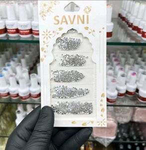 Savni Nail Rhinestones