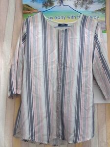 Striped tunic with lace detail