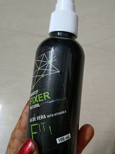 Beauty Face Makeup Natural FIXER With Vitamine _E