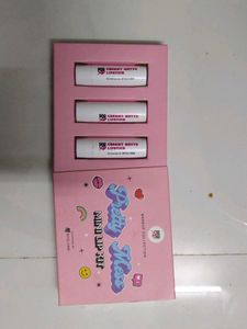 3 Lipstick Set And Marvel Top