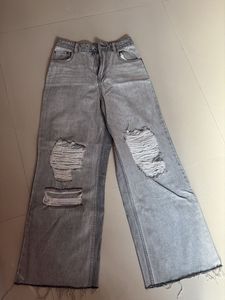 Distressed Grey Wide Jeans