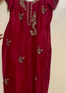 Maroon Suit With Contrast dupatta