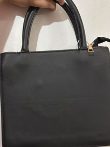 Savana Box Shoulder Bag