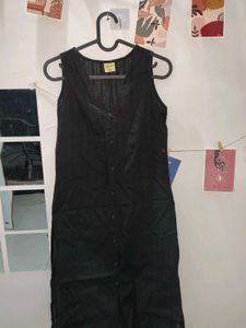 Elegant Black Kurti with Printed Dupatta