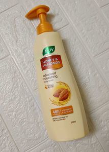 Joy Honey & Almonds Lotion