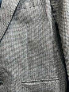 🧥 Light Grey Textured Men’s Blazer