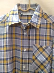 Gray &amp; Yellow Plaid Button-Down Shirt