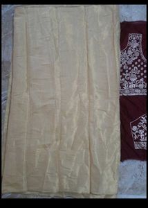 New Golden Saree With Maroon Stylish Blouse