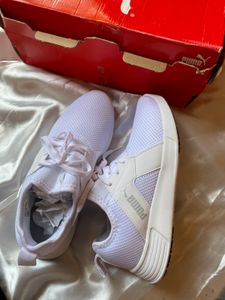 women’s sneakers