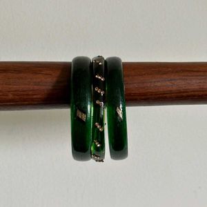 Emerald Glass Bangle Set