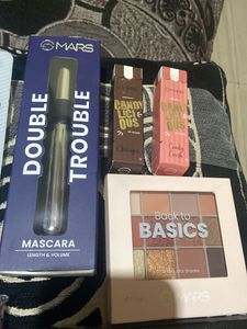 Mars Makeup Set