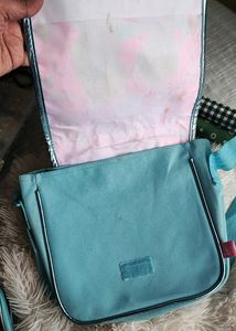 Colour Me Mine(Hamleys) Frozen Themed Bags