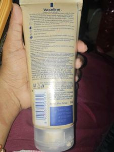 Vaseline Healthy Bright Glutha-Hya Serum In Lotion
