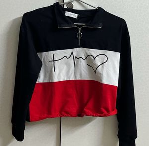 Women’s Lifeline Tee for winters