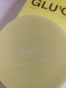 Korean Sun Protection Cushion Essence Glow Tone Up