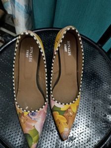 High Heel Pumps