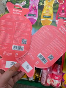 (Sealed) Candy Melts Strawberry Sorbet Lip Balms