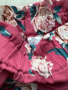 Floral Print Tie-Waist Shorts