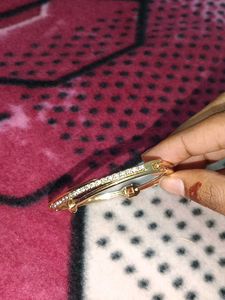 Stylish Gold kada Bracelet