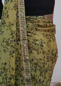 Elegant Floral Print Saree