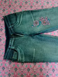 ✨ Iconic Vintage Y2K Flare Jeans ✨