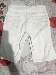 White DJ&amp;C Shorts Kids Half Pant 11 to 12 years ki