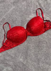 Red Lace Push-Up Bra
