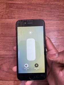 iPhone SE 2020 Black 64 gb Like New