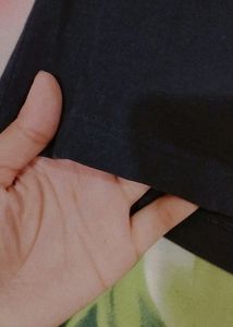 Black M Sized T Shirt For Daily Wear