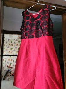Red Sleeveless Dress